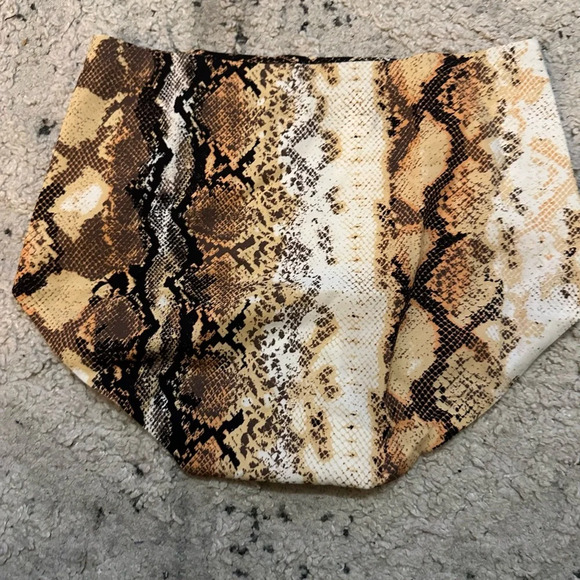 3 Pair Rhonda Shear Variety Style Panties : Purple, Blue, Animal Print - Size S - Picture 3 of 7